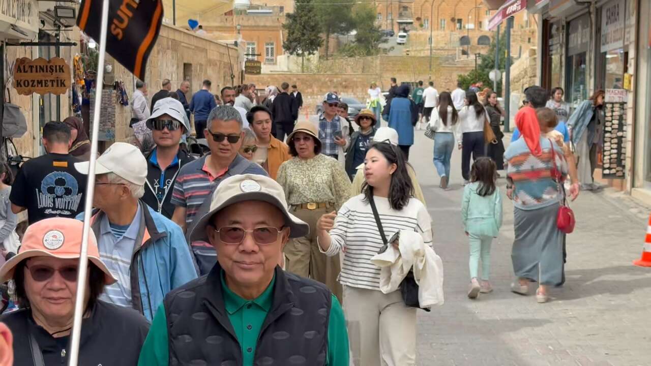 Uzak Şehir diziyle turist patlaması yaşanan Midyat’a Konya’dan da akın var 3